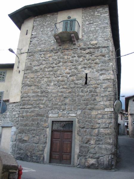 Torre montanari