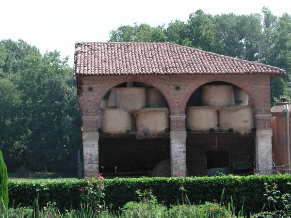 Fienili della Cascina Mulini S. Giorgio