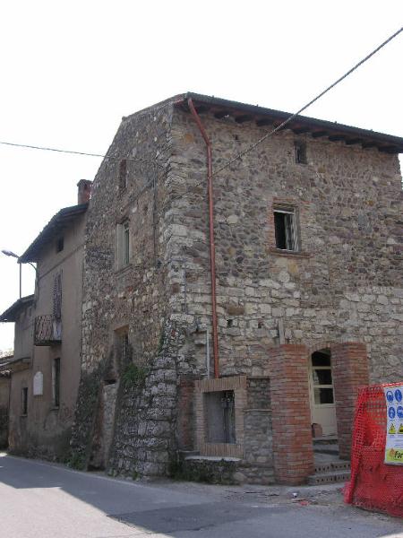 Casa Via Alcide De Gasperi 10