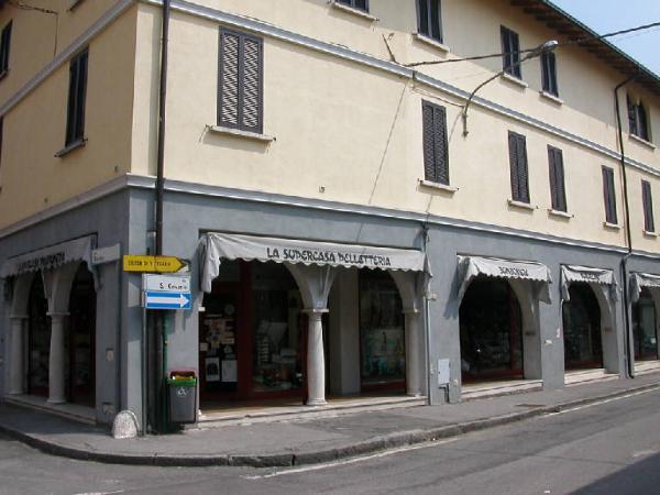 Palazzo Via Cesario 1
