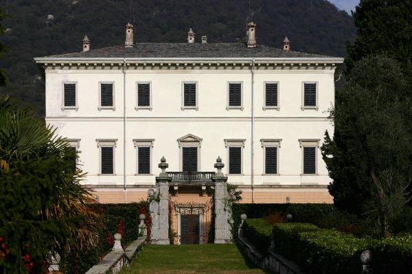 Villa Carlia