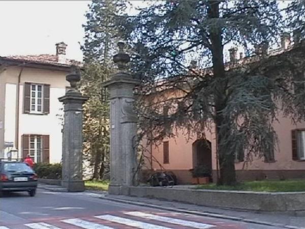 Villa Kramer, Sessa, Pizzi - complesso