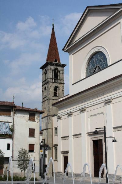 Campanile vecchio della chiesa di S. Antonio Abate