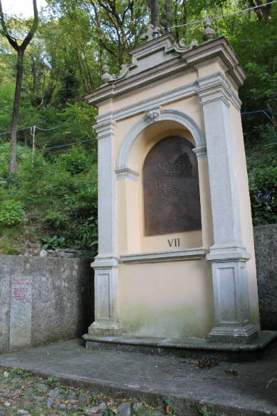 Cappellette Via Crucis Madonna alla Rovinata stazione VII