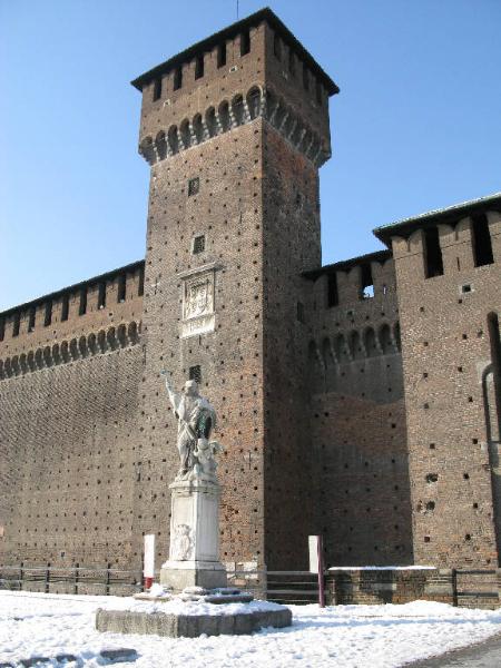 Torre di Bona di Savoia