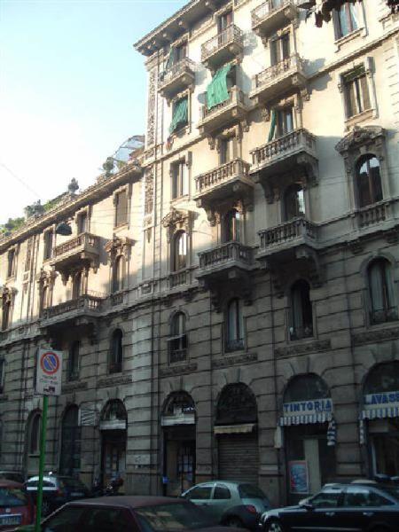 Palazzo Via Stoppani n. 33