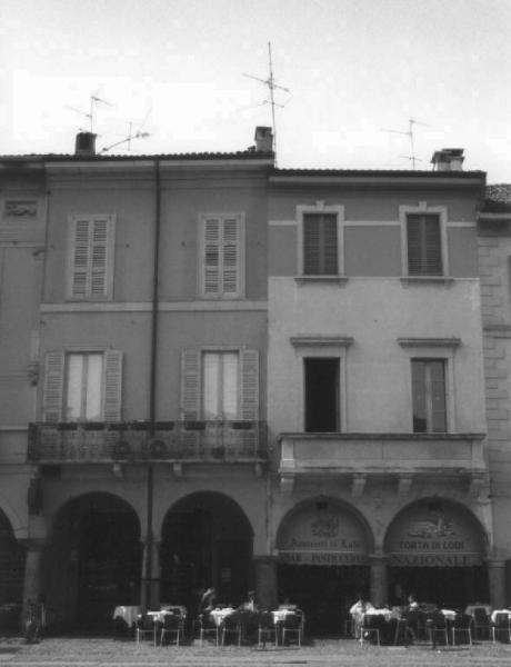 Casa Piazza della Vittoria 43