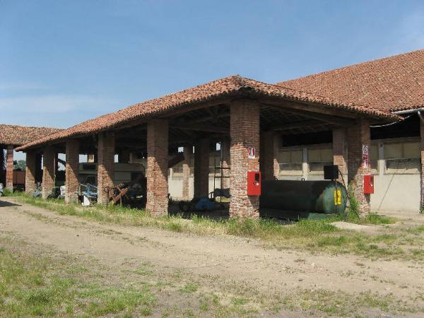 Portico della Cascina Cattabrega