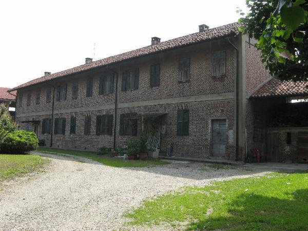 Case coloniche della Cascina Resentera