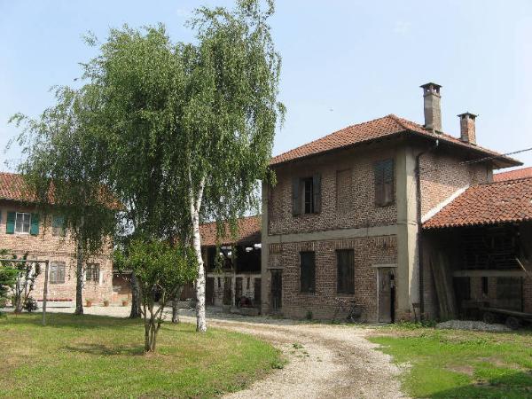 Casa colonica della Cascina Resentera