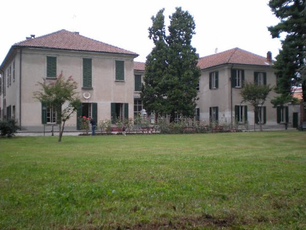 Villa De Barzi, Manfredini, Ferrari Ardicini - complesso