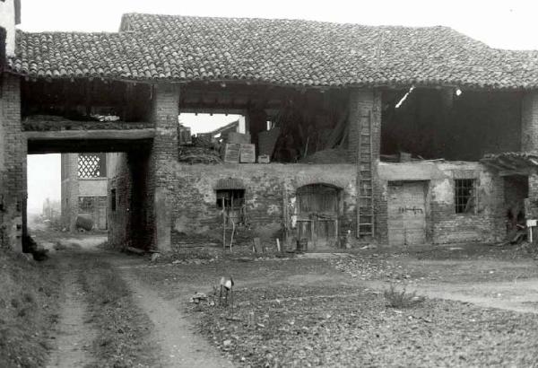 Cascina Campagna di mezzo - complesso