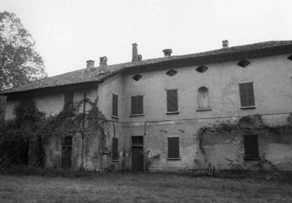 Cascina annessa alla Villa Castelbarco Albani