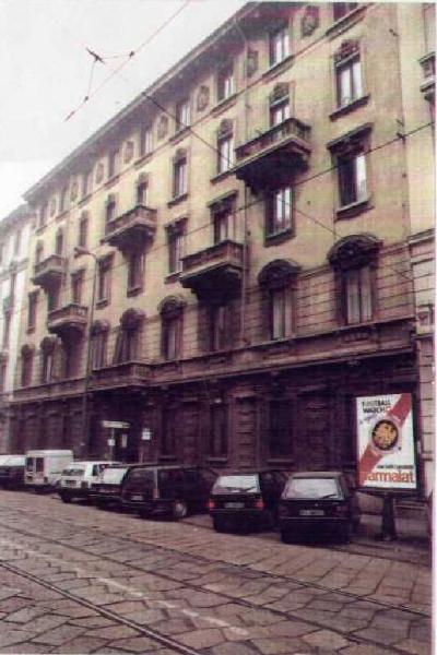 Palazzo Via Settembrini 32