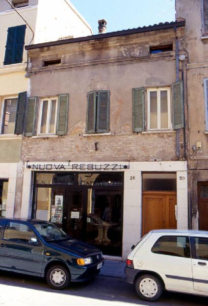 Casa Via Giovanni Acerbi 20-20A