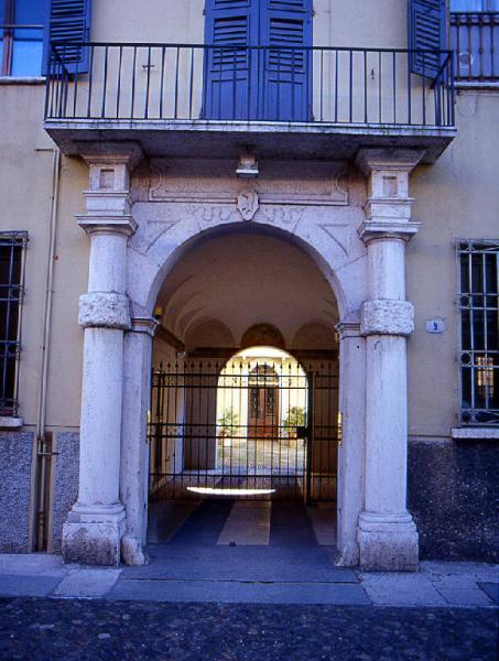Palazzo Capilupi