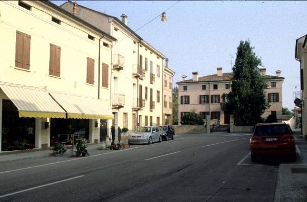 Palazzetto Giovannini (ex)