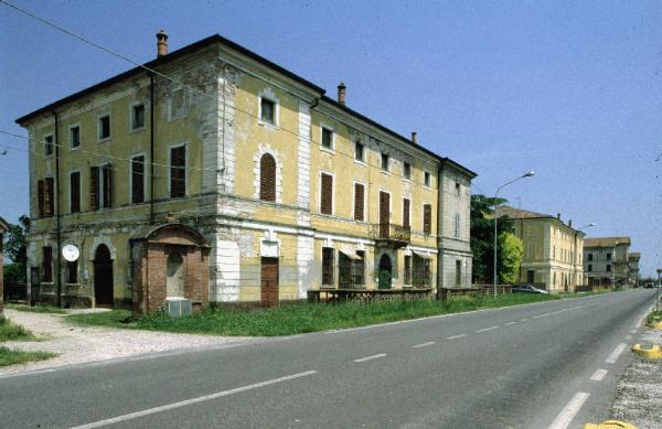 Casa padronale del complesso Torriana