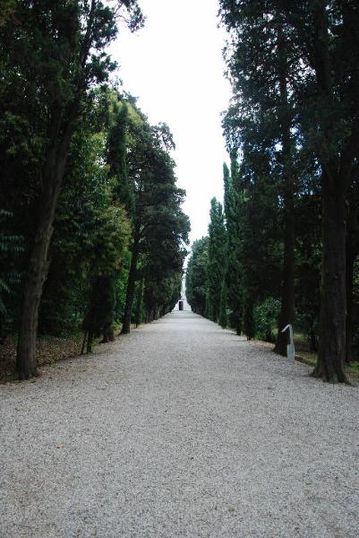 Chiesa di S. Pietro e Ossario