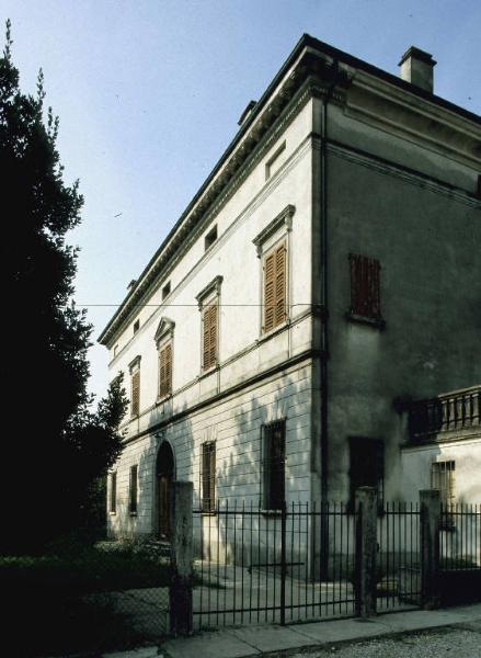 Casa di Ca' Bruciata