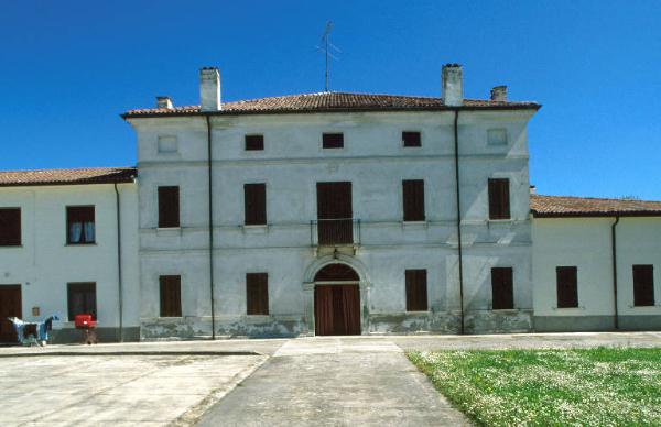 Casa padronale di Corte Ca' Nove Volpi