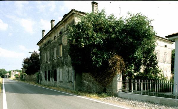 Casa padronale di Corte Sogliani