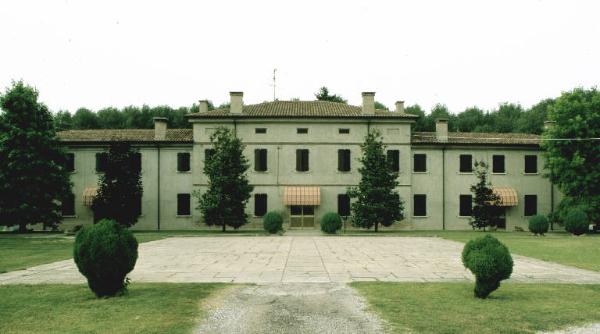 Casa padronale di Corte Chizza