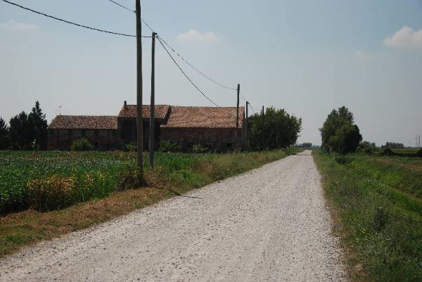 Corte in Via Poletto - complesso