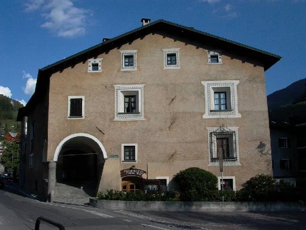 Casa Anzi