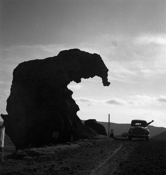 Italia del Sud. Sardegna - Castelsardo - roccia dell'elefante