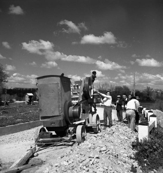 Italia del Sud. Calabria - strada in costruzione