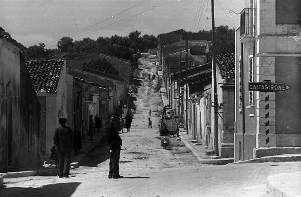 Italia del Sud. Buccheri - insediamento urbano