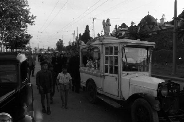 Italia del Sud. Caltagirone - funerale