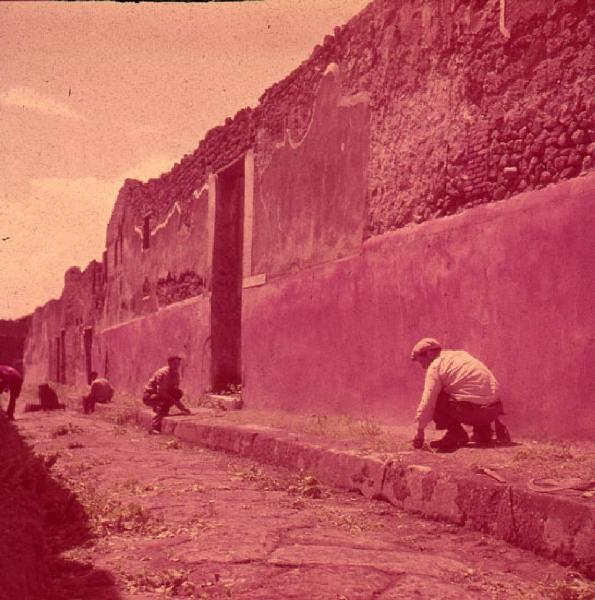 Italia del Sud. Pompei - scavi archeologici - lavori di manutenzione