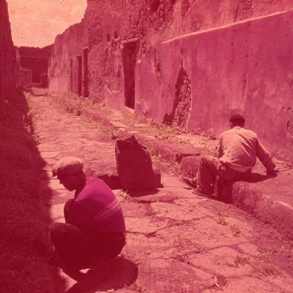 Italia del Sud. Pompei - scavi archeologici - lavori di manutenzione