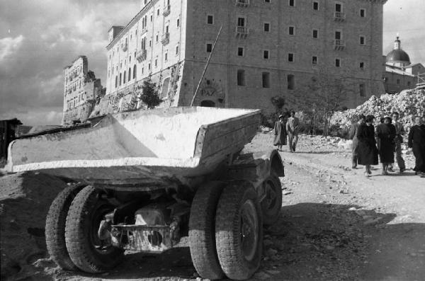 Italia del Sud. abbazia di Montecassino - lavori di ricostruzione