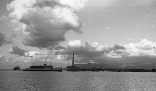 Italia del Sud. Messina - porto