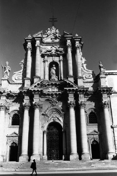 Italia del Sud. Siracusa - isola di Ortigia - duomo - facciata