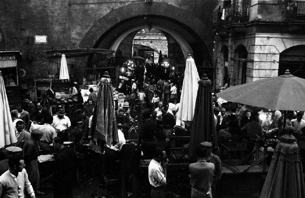 Italia del Sud. Catania - mercato