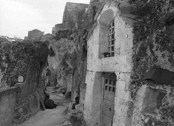 Italia del Sud. Matera - sasso caveoso - scorcio