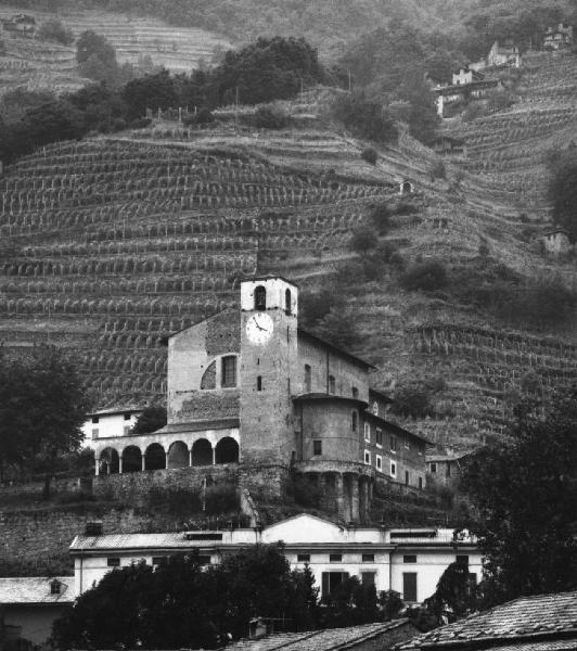 Chiesa parrocchiale - terrazzamenti