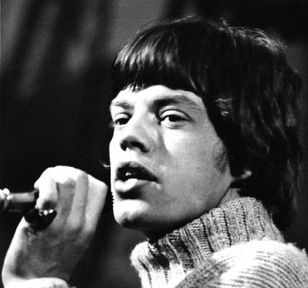 Il cantante rock Mick Jagger durante un concerto