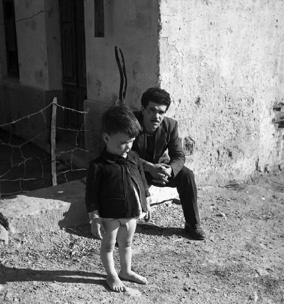 Italia del Sud. Sardegna - padre e figlio