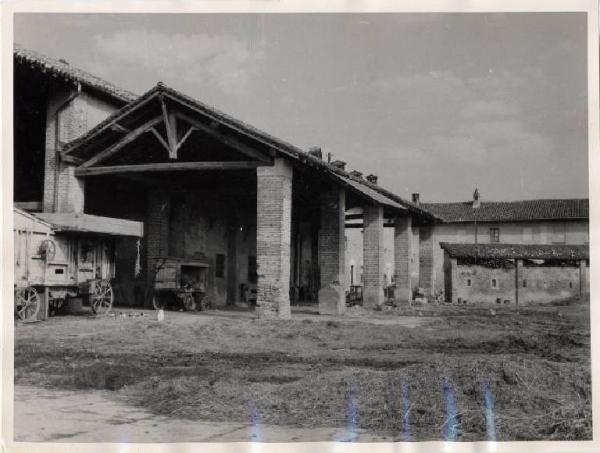 Carpiano - Cascina Nuova di Carpiano - Portico dell'essiccatoio