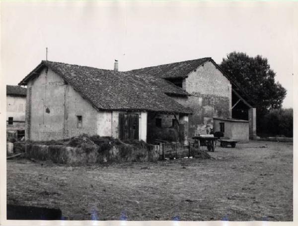 Cerro al Lambro - Riozzo - Cascina Grande - Stalla delle manze