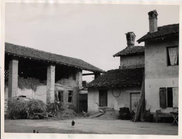 Cerro al Lambro - Riozzo - Osteria - Cortile interno