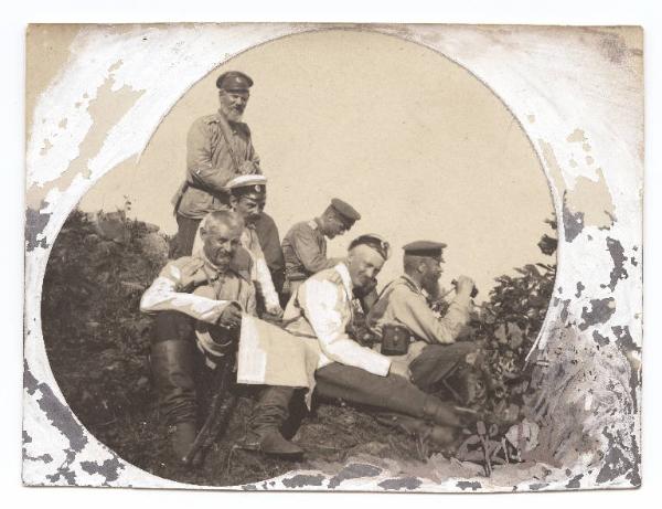 Guerra russo-giapponese - Ritratto di gruppo maschile - Militari - Generale Alexiei Ivanov ed ufficiali del Terzo Corpo di Siberia sul monte 300 - Russia - Manciuria - Landiansan