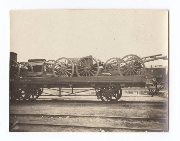 Guerra russo-giapponese - Russia - Manciuria - Convoglio ferroviario per il trasporto di artiglieria da campo dell'esercito russo