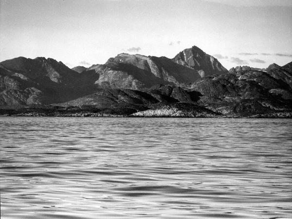 Groenlandia occidentale - Nord dell'Oceano Atlantico - Baia di Baffin? - Montagne