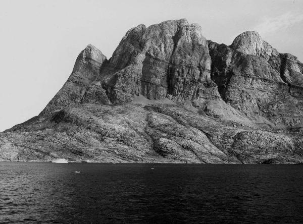 Groenlandia occidentale - Nord dell'Oceano Atlantico - Baia di Baffin? - Montagne